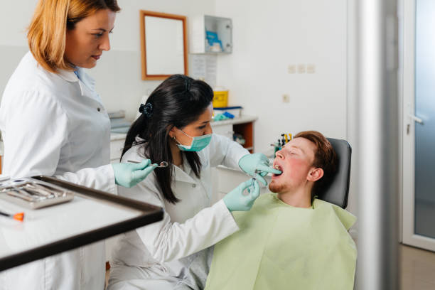 Best Emergency Cosmetic Dentistry (e.g., broken veneers) in Clton, IN