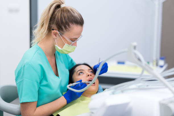 Best Emergency Care for Gum Disease in Clton, IN