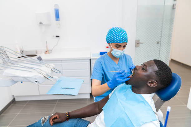 Best Weekend Emergency Dental Services in Clton, IN